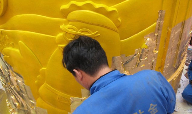 敦煌娱乐会所贴金雕塑工程2