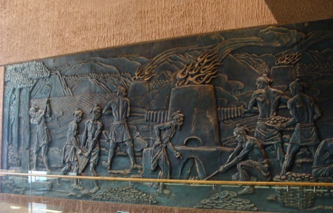 贵州盘县茶楼雕塑